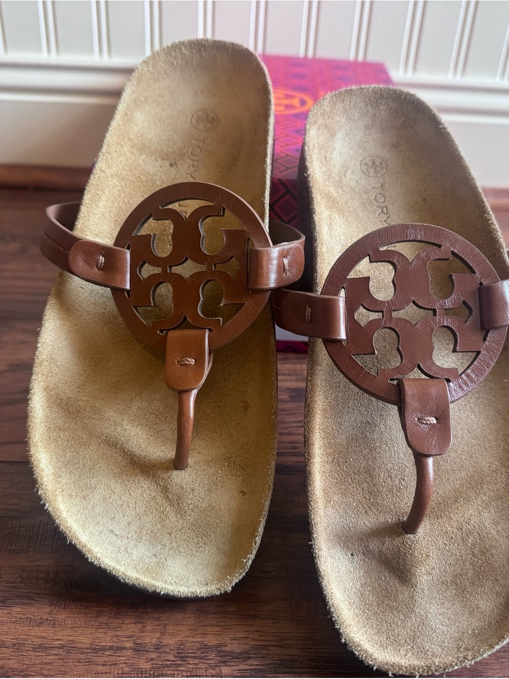 Tory Burch size 7 cloud sandals